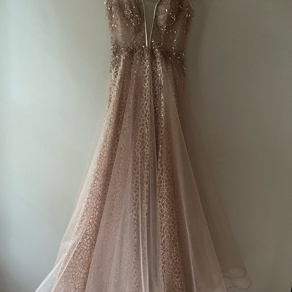 🎀 Formal dress 🎀 - Picture 3 of 6